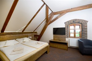 Hostinec Obora Trpišov - 1 x Dvoulůžkový apartmán&nbsp;č. 2