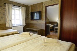 Hostinec Obora Trpišov - 1 x Rodinný apartmán č.1 (3+2)