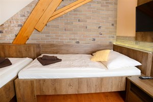 Hostinec Obora Trpišov - 2 x Dvoulůžkový pokoj Standard č. 5 a&nbsp;6