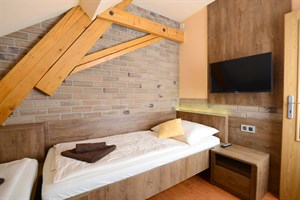 Hostinec Obora Trpišov - 2 x Dvoulůžkový pokoj Standard č. 5 a&nbsp;6